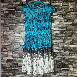 Julian Taylor Sleeveless Floral Fit & Flare Dress – Blue/White – Size 6